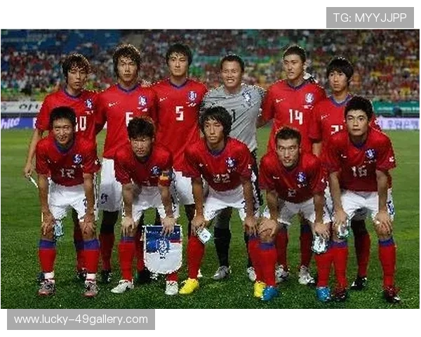 韩国亚运会足球明星是谁他在赛场上的表现如何成为焦点人物